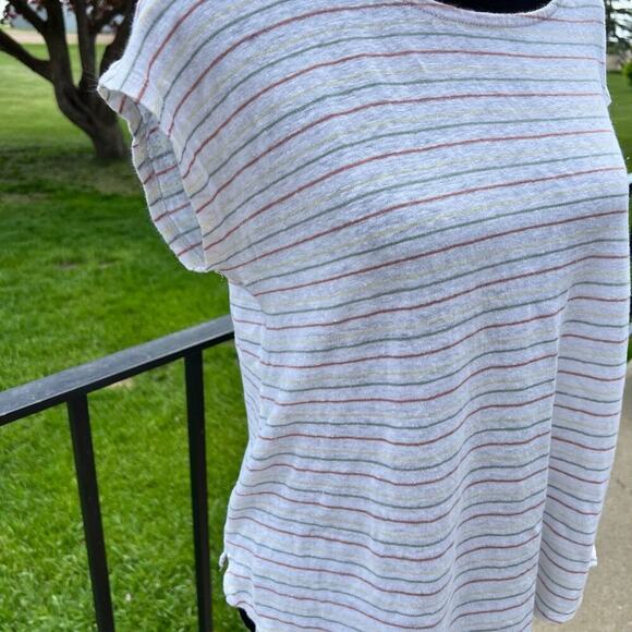 Cynthia Rowley Women’s size M, linen top multicolor stripe round neckline - Picture 2 of 5